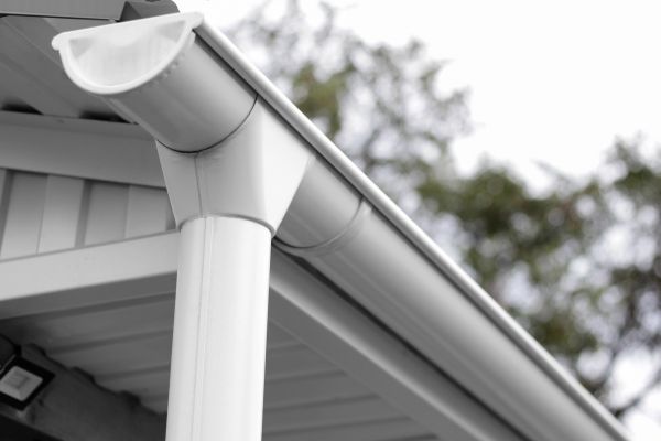 Gutter Service in Valdosta