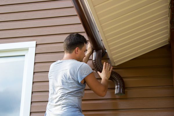 Porch Gutter Repair in Valdosta