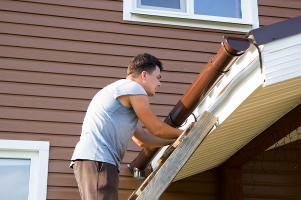 Porch Gutter Replacement in Valdosta